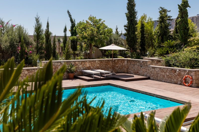 Pool Maintenance & Repair